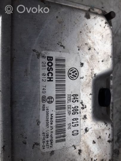 Skoda Fabia Mk1 (6Y) Sterownik / Moduł ECU 0281012749