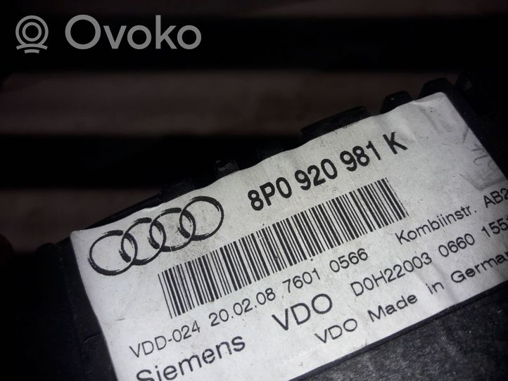 Audi A3 S3 8P Spidometras (prietaisų skydelis) 8P0920981K