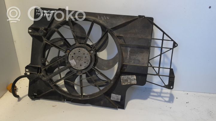 Volkswagen Transporter - Caravelle T5 Ventilatore di raffreddamento elettrico del radiatore 7H0121201BP