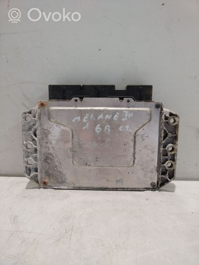 Renault Megane III Sterownik / Moduł ECU V29004369A