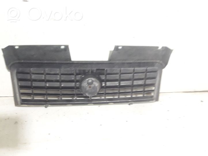 Fiat Doblo Grille calandre supérieure de pare-chocs avant 