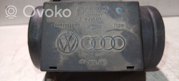 Audi A4 S4 B5 8D Przepływomierz masowy powietrza MAF 71822101