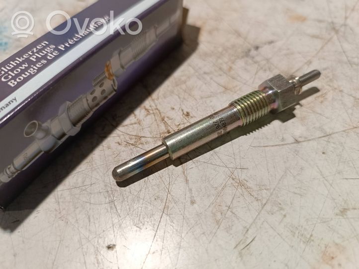 Opel Astra G Glow plug 0100226208