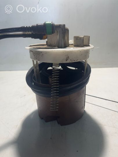 Volkswagen Jetta V Pompe à carburant C00092818