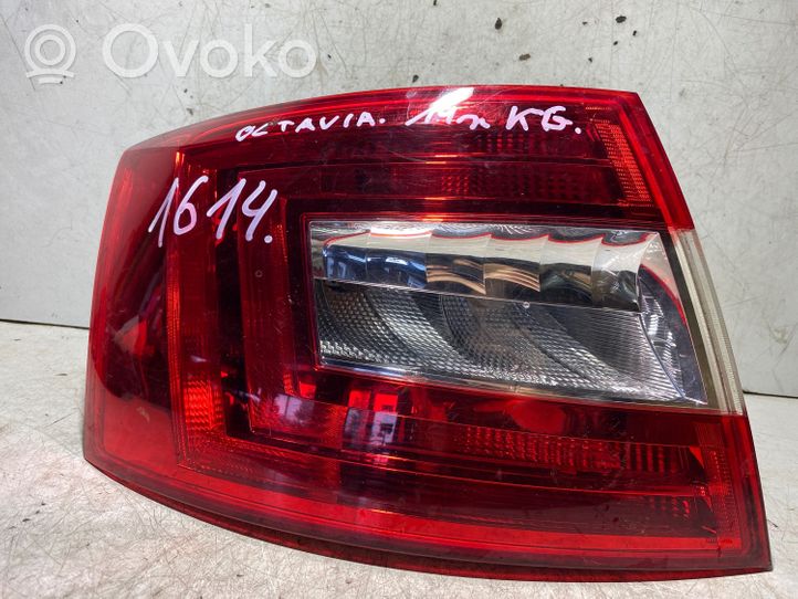 Skoda Octavia Mk3 (5E) Lampa tylna 