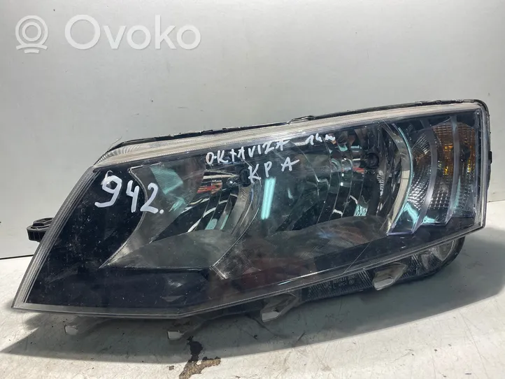 Skoda Octavia Mk3 (5E) Lampa przednia 1305237257