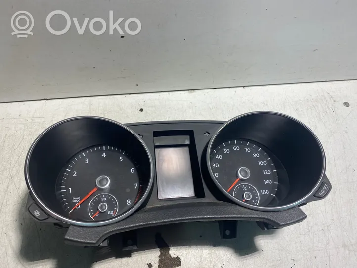 Volkswagen Golf VI Speedometer (instrument cluster) 5K0920960M