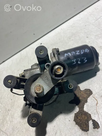 Mazda 323 Silniczek podnośnika szyby drzwi przednich 