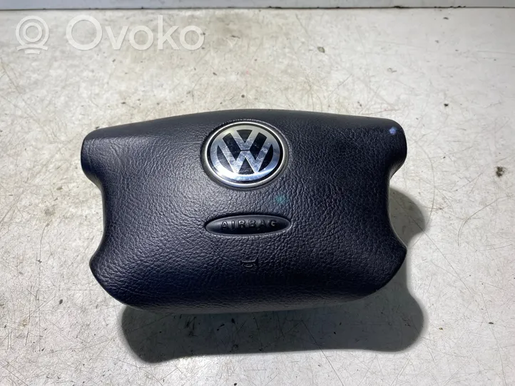 Volkswagen PASSAT B5.5 Poduszka powietrzna Airbag kierownicy 137705100