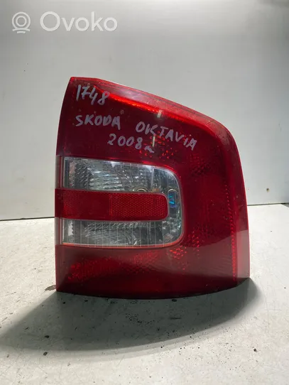 Skoda Octavia Mk2 (1Z) Lampa tylna 