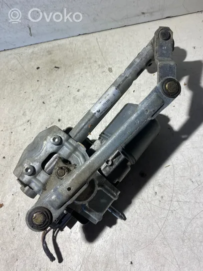 Volkswagen Touran I Wiper motor 1T0955119B