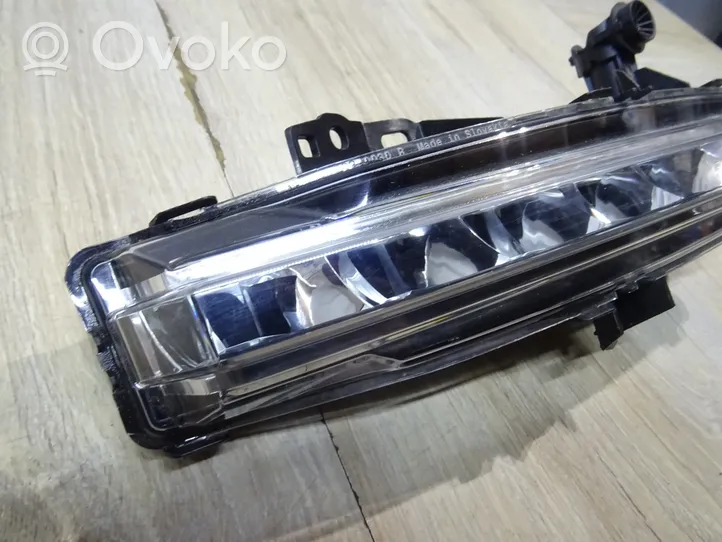 Land Rover Discovery Sport Faro diurno con luce led M8E215200