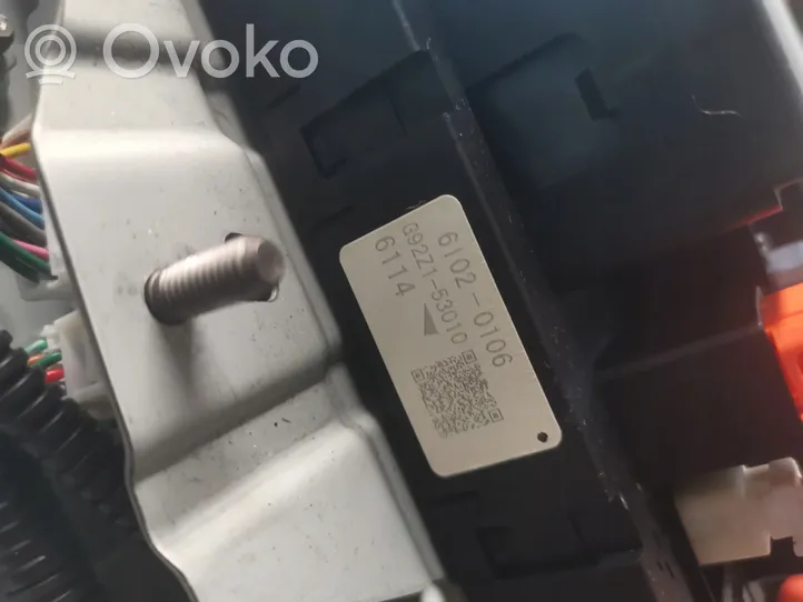 Toyota RAV 4 (XA40) Batteria 