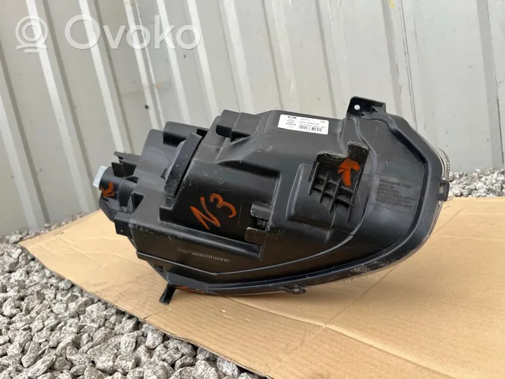 Ford Transit Lampa przednia 