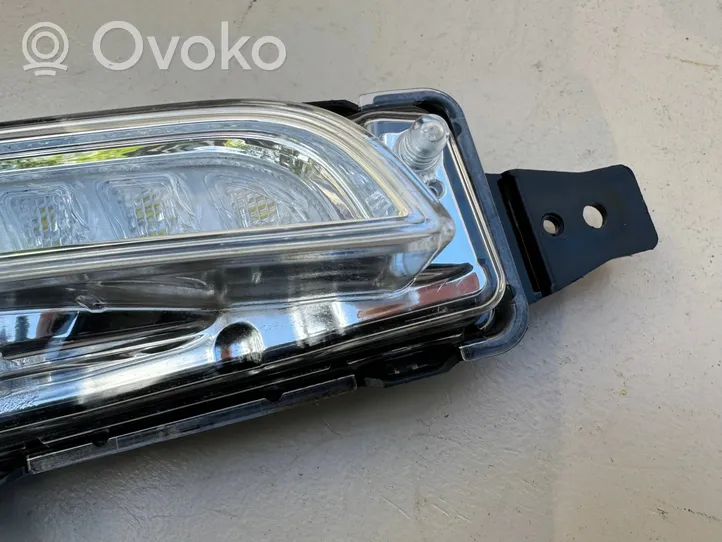 Suzuki Vitara (LY) Faro delantero LED diurno 