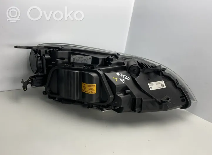 Volvo V40 Phare frontale 31283332