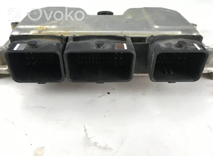 Citroen C3 Variklio valdymo blokas 0261207858