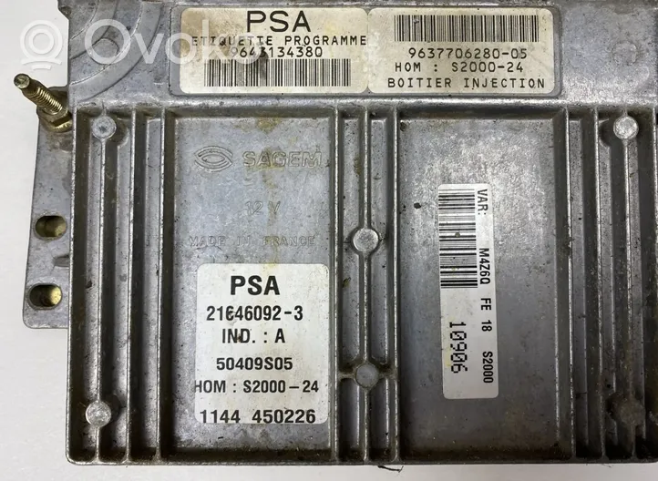 Peugeot Partner Calculateur moteur ECU 21646092-3