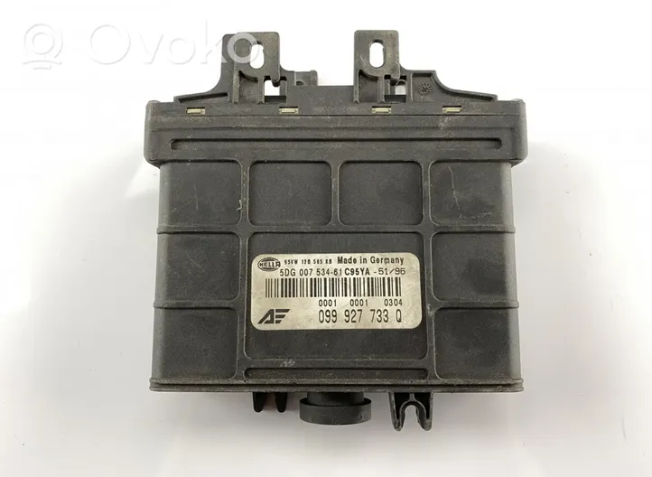 Ford Galaxy Calculateur moteur ECU 099927733Q