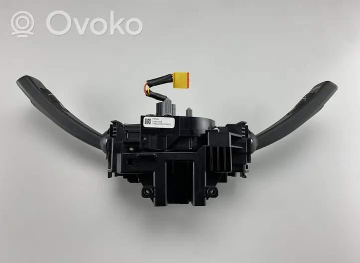 Volvo S60 Interruptor/palanca de limpiador de luz de giro 31343018