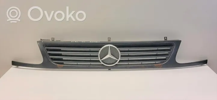 Mercedes-Benz Vito Viano W638 Griglia anteriore A6388880515