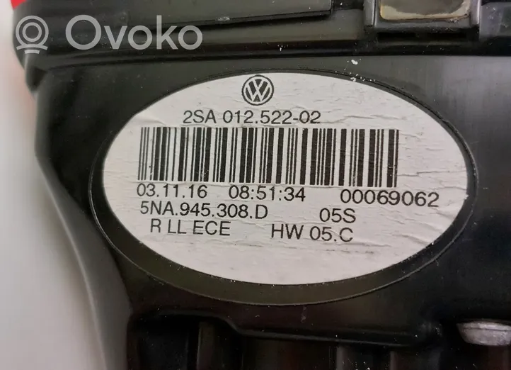 Volkswagen Tiguan Allspace Lampy tylnej klapy bagażnika 5NA945308D