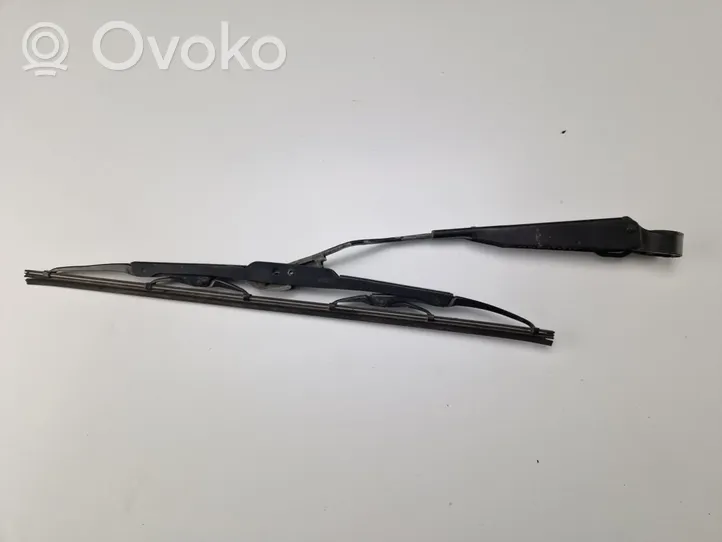 Chevrolet PT Cruiser Rear wiper blade arm 05288704AC