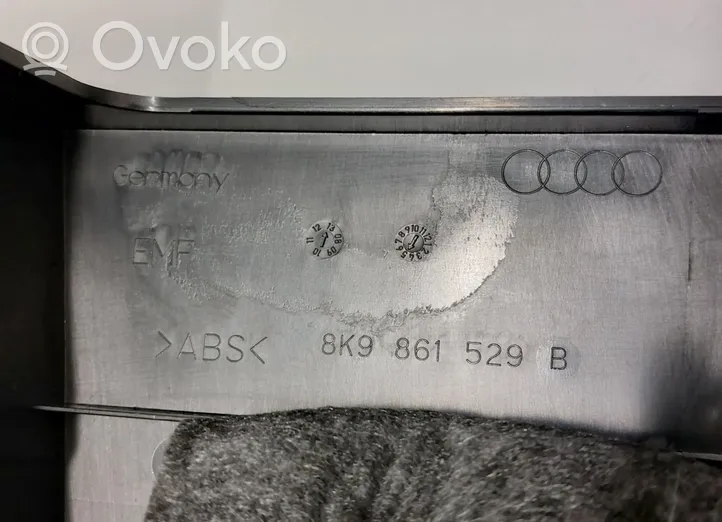 Audi A4 S4 B8 8K Takaistuintilan matto 8K9861531