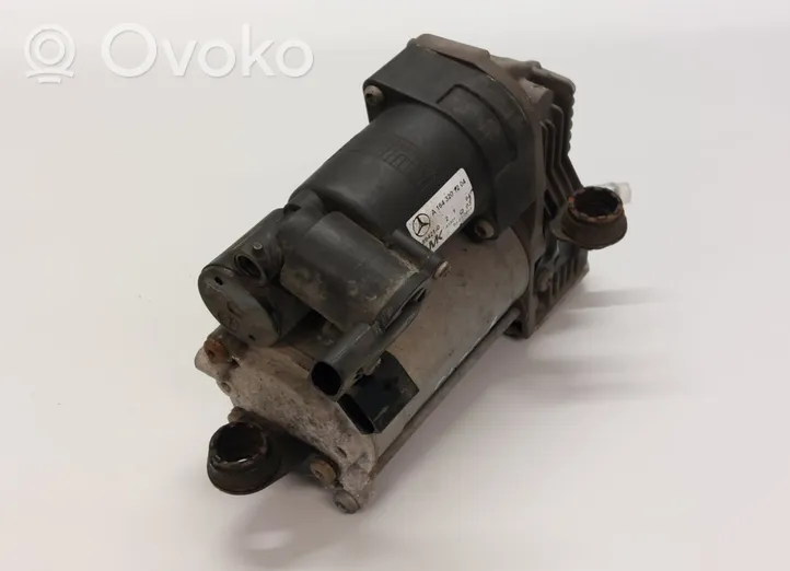 Mercedes-Benz ML W164 Ilmajousituksen kompressoripumppu A1643201204