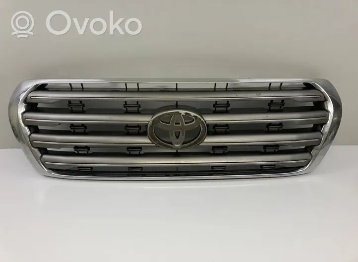 Toyota Land Cruiser (J200) Grotelės priekinės 53101-60480