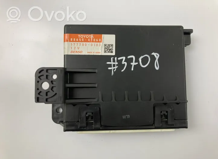 Toyota Prius (XW30) Module unité de contrôle climatisation 88650-47060