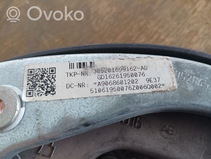 Mercedes-Benz Sprinter W906 Steering wheel airbag 305201699162