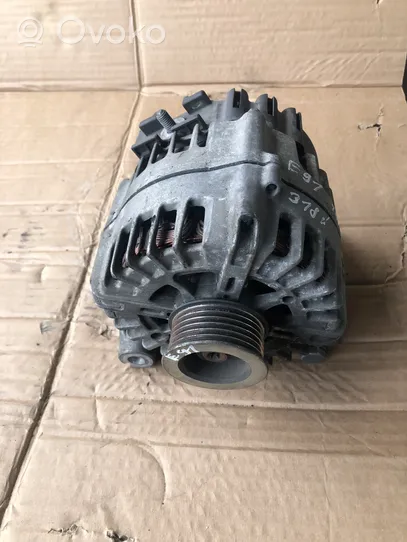 BMW 3 E90 E91 Generator/alternator 7802261