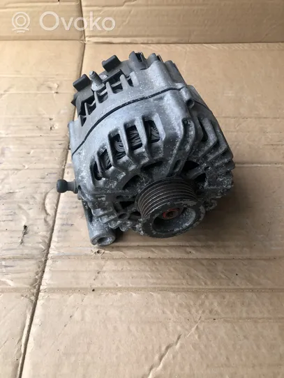 BMW 3 E92 E93 Generatore/alternatore 7805432