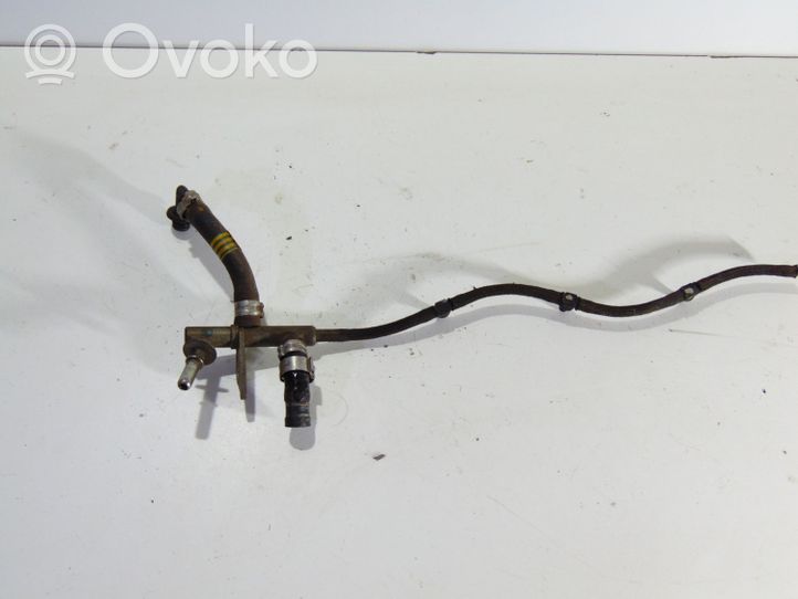 Peugeot Bipper Tuyau d'alimentation conduite de carburant 