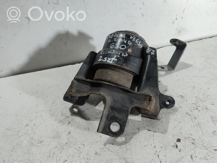 Toyota Corolla Verso E121 Engine mount vacuum valve 