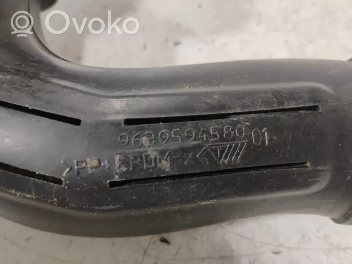 Citroen C3 Rura / Wąż dolotowy powietrza 9639594580