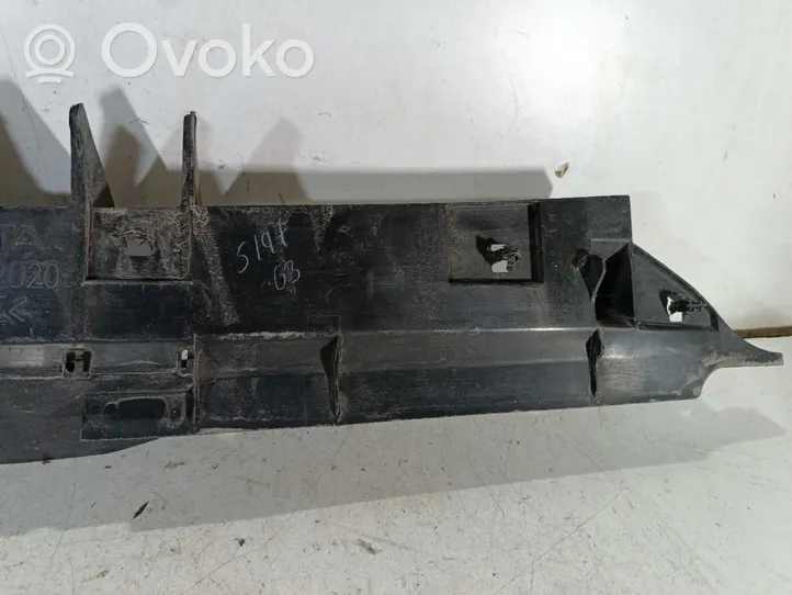 Toyota Yaris Priekšpusē bampera turētājs 52617-52020