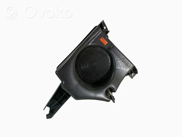 Mercedes-Benz ML W164 Subwoofer-bassokaiutin A1648202202