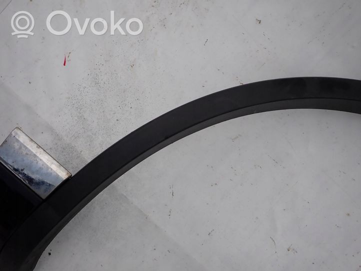 Volkswagen Touareg II Rivestimento passaruota anteriore 7P6853718C