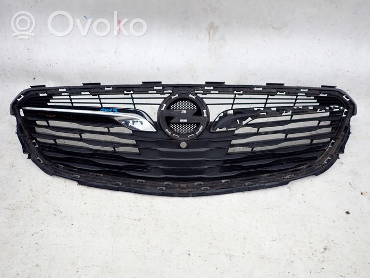 Opel Insignia B Griglia superiore del radiatore paraurti anteriore 551004542