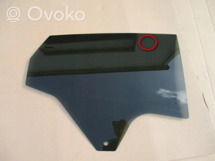 Ford Fiesta Sliding door window/glass 