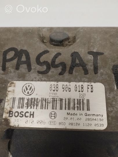 Volkswagen PASSAT B5 Sterownik / Moduł ECU 038906018FB