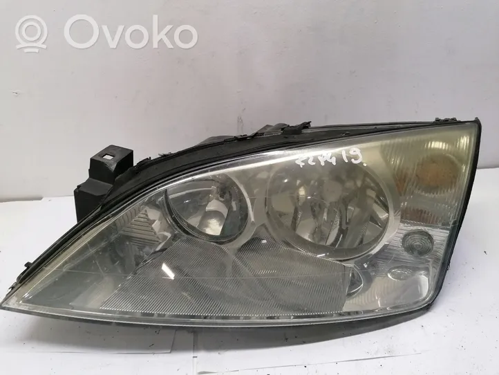 Ford Mondeo Mk III Lampy przednie / Komplet 1S7113006BM