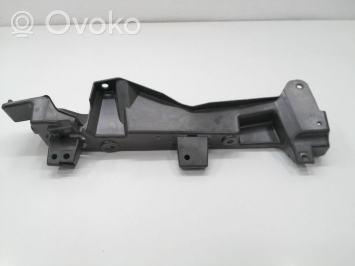 Renault Kangoo II Support de montage d'aile 631232841R