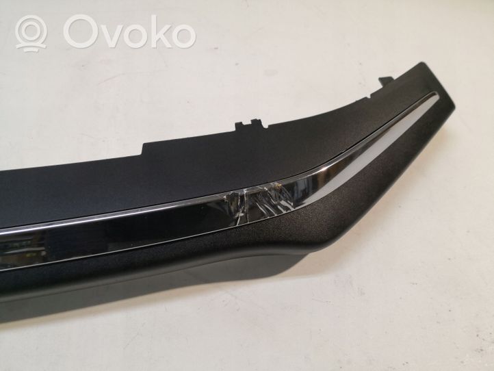 Toyota RAV 4 (XA40) Borde del parachoques delantero 5271142040