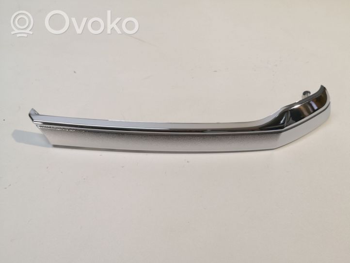 Toyota Hilux (AN120, AN130) Grille calandre supérieure de pare-chocs avant 531260K050