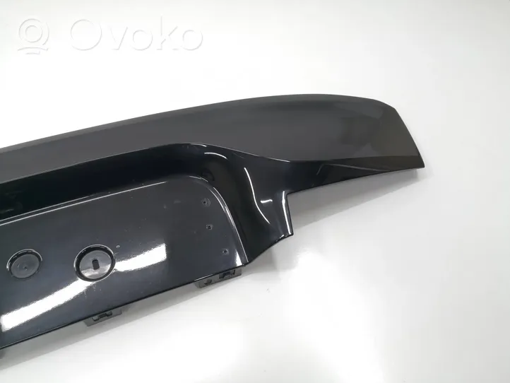 BMW i3 Rivestimento della parte inferiore del paraurti posteriore 7472924