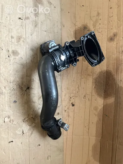 Mercedes-Benz Sprinter W907 W910 Intercooler hose/pipe A6510903842