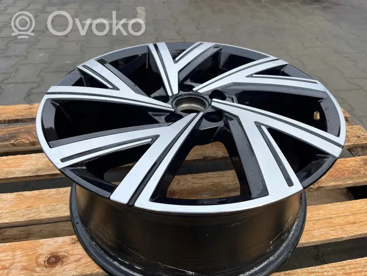 Volkswagen Transporter - Caravelle T5 R18 alloy rim 